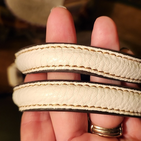 Anne Klein White Purse - Picture 9 of 16